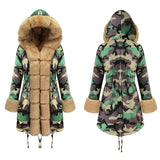 Abrigo cálido de felpa con capucha y camuflaje para mujer