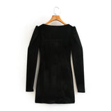 Mini-robes moulantes en velours vintage à col carré noir