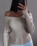 Blusa de suéter de punto con hombros descubiertos y cuello de pila sexy